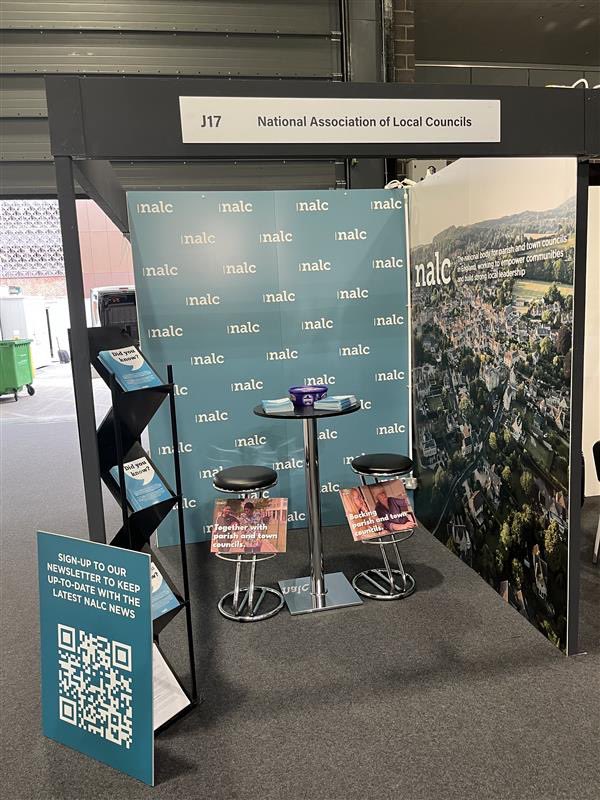 📢We’re all set up at #Lab25!
Come chat with us at J17 over the next few days about the incredible work of England’s town and parish councils. Don’t forget to enter our prize draw to win a Taste of Merseyside hamper – visit our stand and get involved!