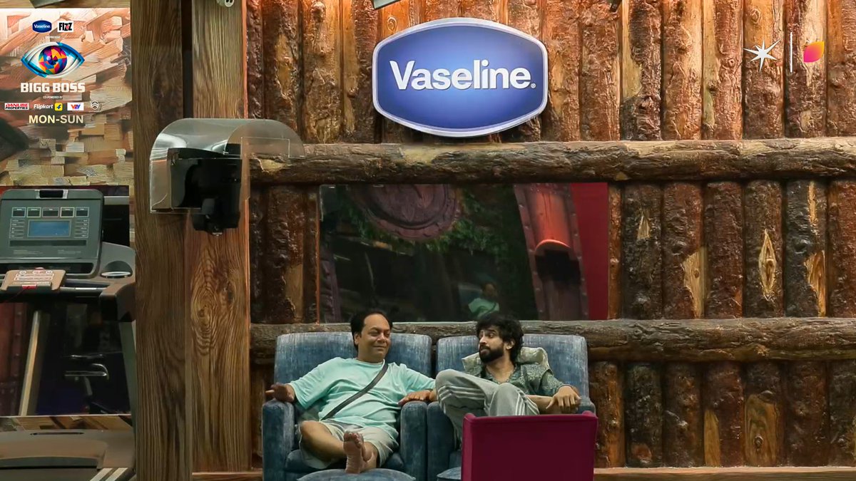 Amaal ki class  #bigboss19 #Flipkart #TanyaMital #BaseerAli #ZeeshanQadri #GauravKhanaa #Vaseline