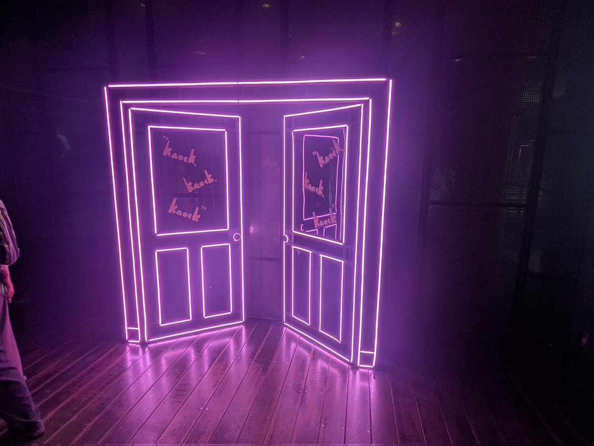 幸せ空間でした
熱帯夜のときの圭さんの大きい影が投影される感じめっちゃ好きでした！
キーボード、ギターのアウトロのライブアレンジ？もめっちゃ良かった
第2回が楽しみもう行きたい
菅原圭フォーエバー
#菅原圭_kkk