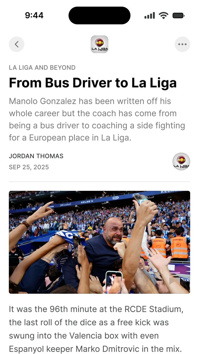 Just seven years ago Manolo Gonzalez took a year sabbatical from driving buses in Barcelona.

Today his Espanyol side are dreaming of Europe.

Check out the newsletter all about his rise here 

open.substack.com/pub/jordthomas…