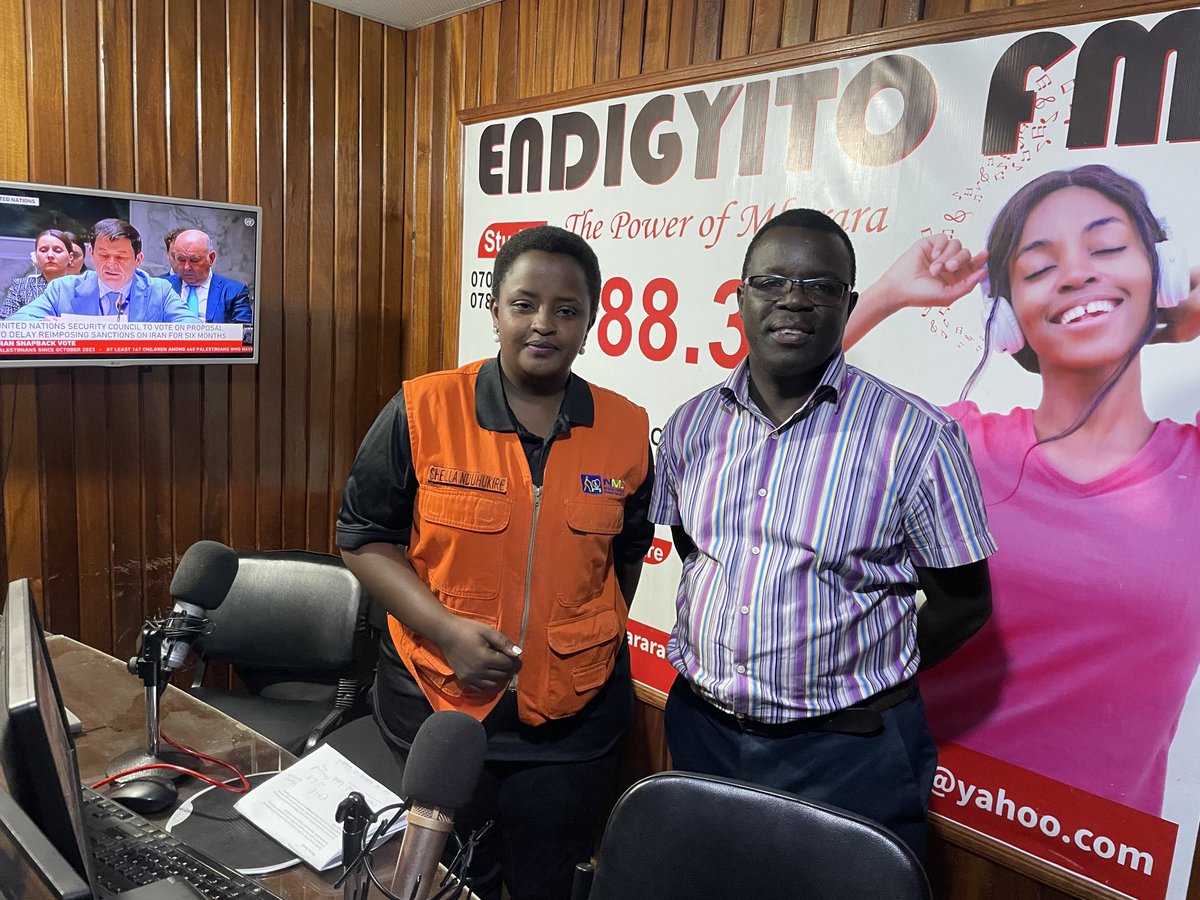 Last evening, I was hosted on Endigyito FM in Mbarara together with my colleague Rodgers Ochan, our Senior Regional Customer Care Officer for Ankole and Greater Kigezi subregion, as part of our wider National Awareness Campaign on the Pilferage of Government Medicines.

We