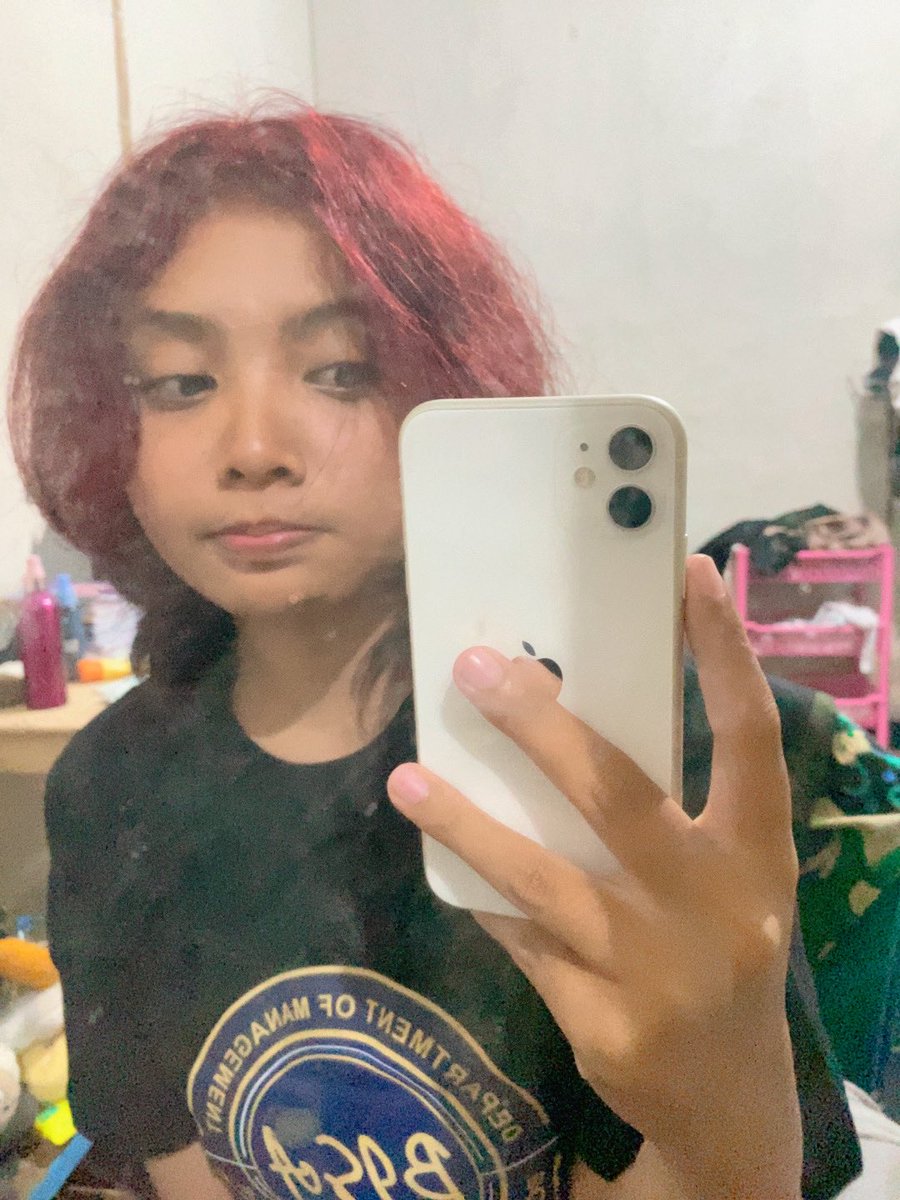 pendosainter's tweet image. baju “MANAJEMENT BISA” 😏