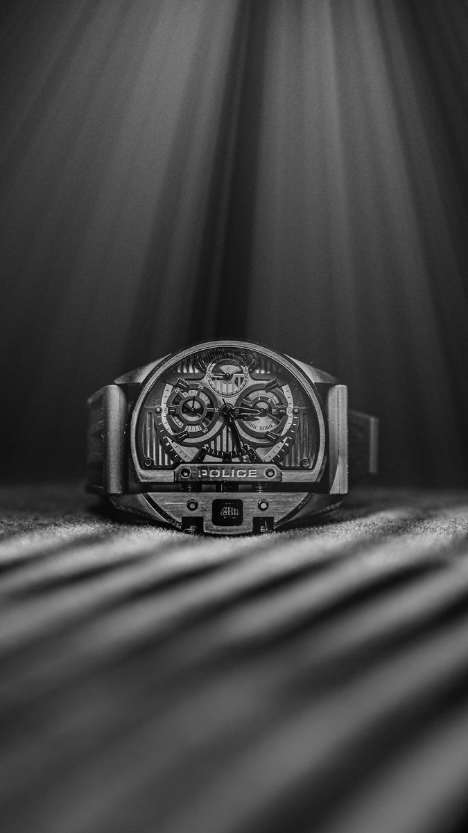 VeeruUday's tweet photo. Precision engineering, beautifully captured. https://t.co/3qAScTbbJ7