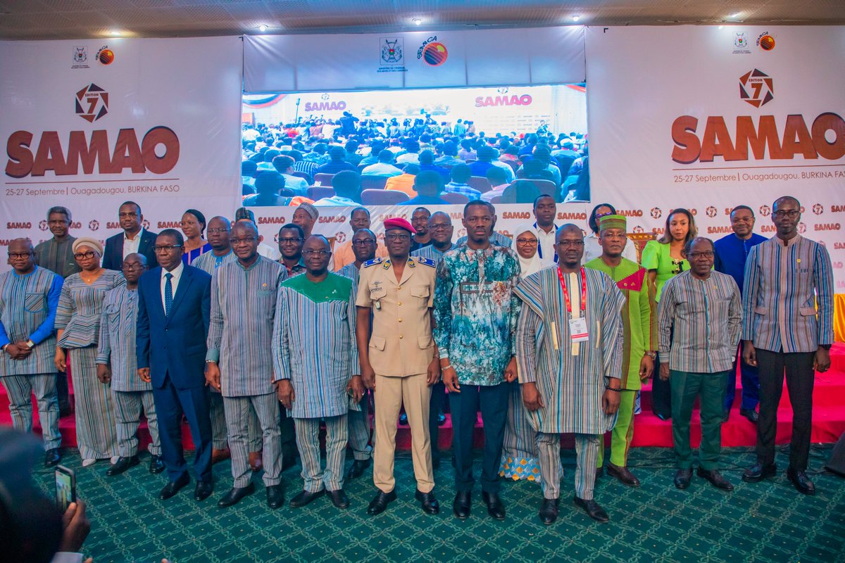Samaomining's tweet photo. 📸La 7ᵉ édition de la Semaine des Activités Minières d’Afrique de l’Ouest a été officiellement ouverte le 25 septembre 2025 à Ouagadougou. La cérémonie s’est déroulée en présence de hautes personnalités, d’acteurs majeurs du secteur minier, de partenaires et d’invités. https://t.co/5nACAnmQbQ
