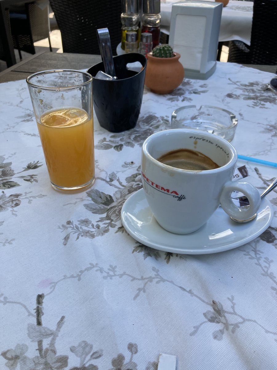 fabianschmid_09's tweet image. and once again I have realized:

the only things you need for a good fucking morning are...

- good music
- unreal amounts of espresso
- fresh pressed OJ with taurine &amp;amp; creatine
- doing whatever the fuck you want (following intuition)

have slow mornings.
have hyped mornings.…