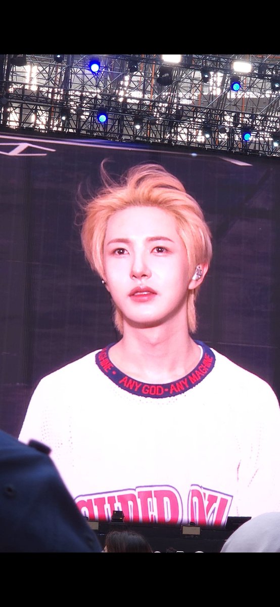 enchantingren's tweet photo. FACE CARD NEVER DECLINES

#THEDREAMSHOW4_JAKARTA #NCTDREAM #RENJUN https://t.co/KGLxuAtSiv