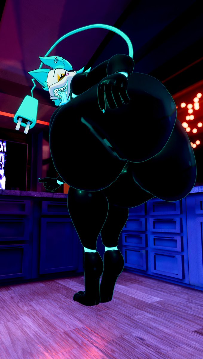 network_tay's tweet image. Eat up hun~