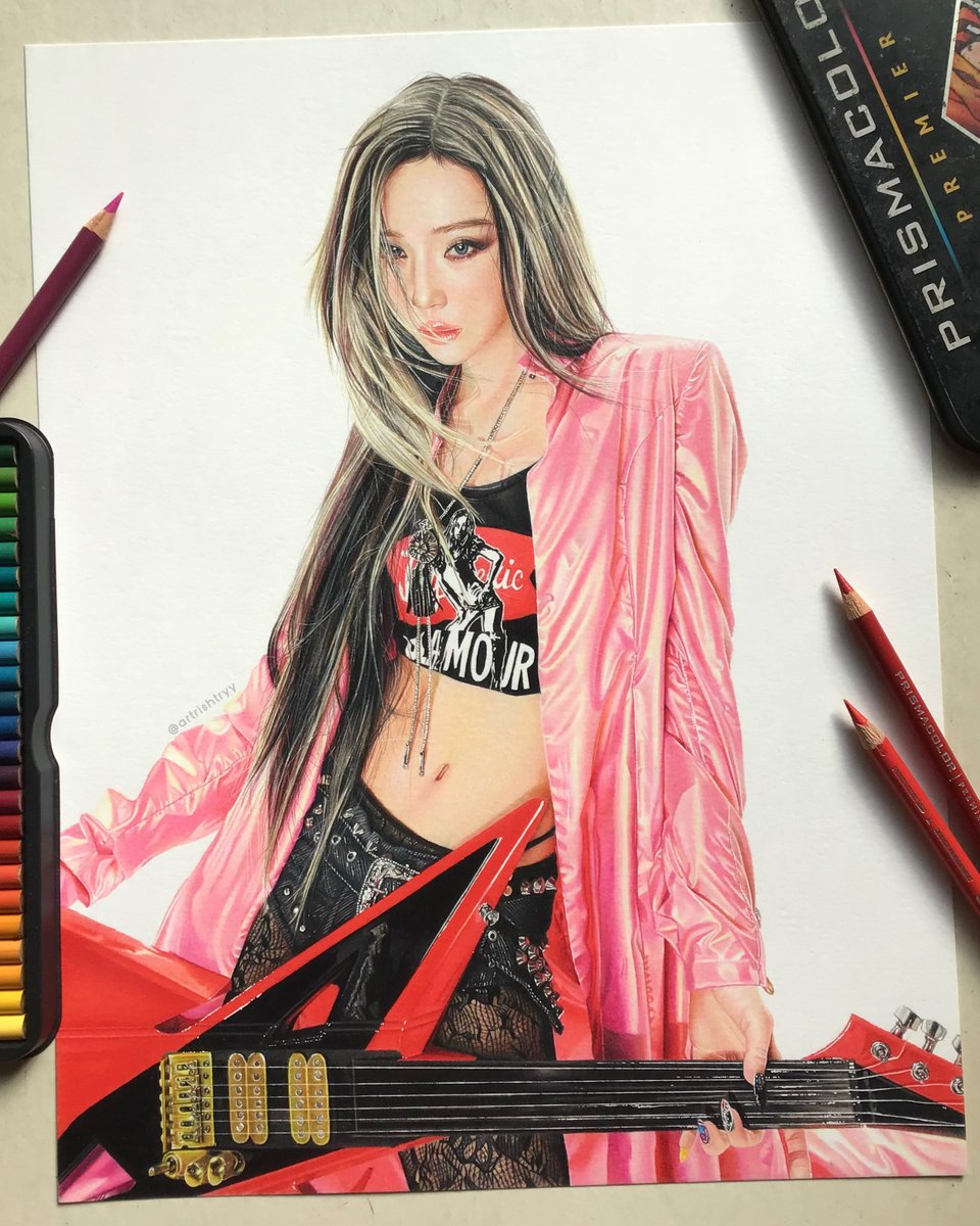 🎸⚡️
#aespa #winter