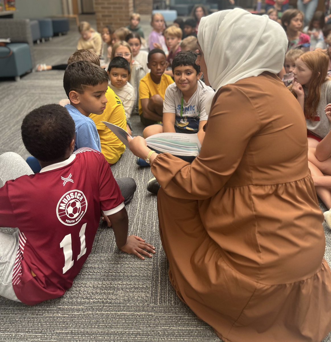 This week, we celebrated International Literacy Day with families sharing stories in their native languages and their journeys as readers. We were honored to hear books read in Arabic, German, Spanish, Japanese, and Portuguese. #LiteracyConnectsUs #WeAreReaders <a href="/NBEbulldogs/">New Britton Elem.</a>