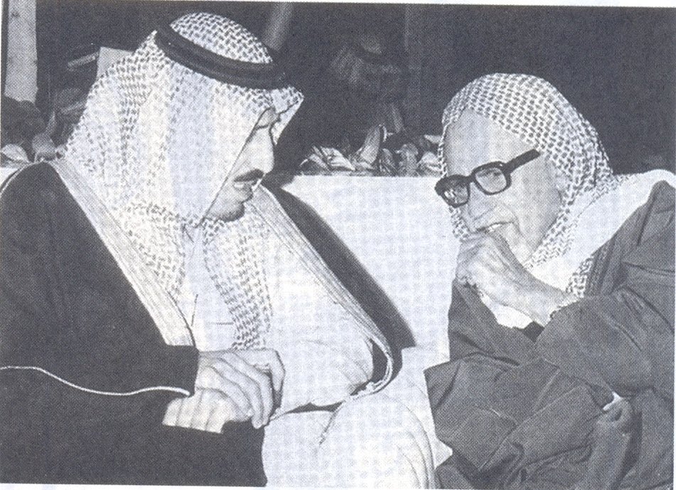 سهم الدعجاني (@sahemaldajany) on Twitter photo <a href="/abufahadaleid/">عبدالعزيز فهد العيد</a> <a href="/yamamahMAG/">مجلة اليمامة</a> شهادة أعتز بها من شخص جمع الله فيه عمق الثقافة وبريق الإعلام وتوج ذلك بالتواضع ، نعم صدقت : حرص #الملك_سلمان على الرواد ومطالعة الآراء معهم ، تأمل هذه الصورة ، ففيها من المعاني الكثير والكثير ، إنصات ملك و حديث عالم <a href="/abufahadaleid/">عبدالعزيز فهد العيد</a> <a href="/yamamahMAG/">مجلة اليمامة</a> شهادة أعتز بها من شخص جمع الله فيه عمق الثقافة وبريق الإعلام وتوج ذلك بالتواضع ، نعم صدقت : حرص #الملك_سلمان على الرواد ومطالعة الآراء معهم ، تأمل هذه الصورة ، ففيها من المعاني الكثير والكثير ، إنصات ملك و حديث عالم