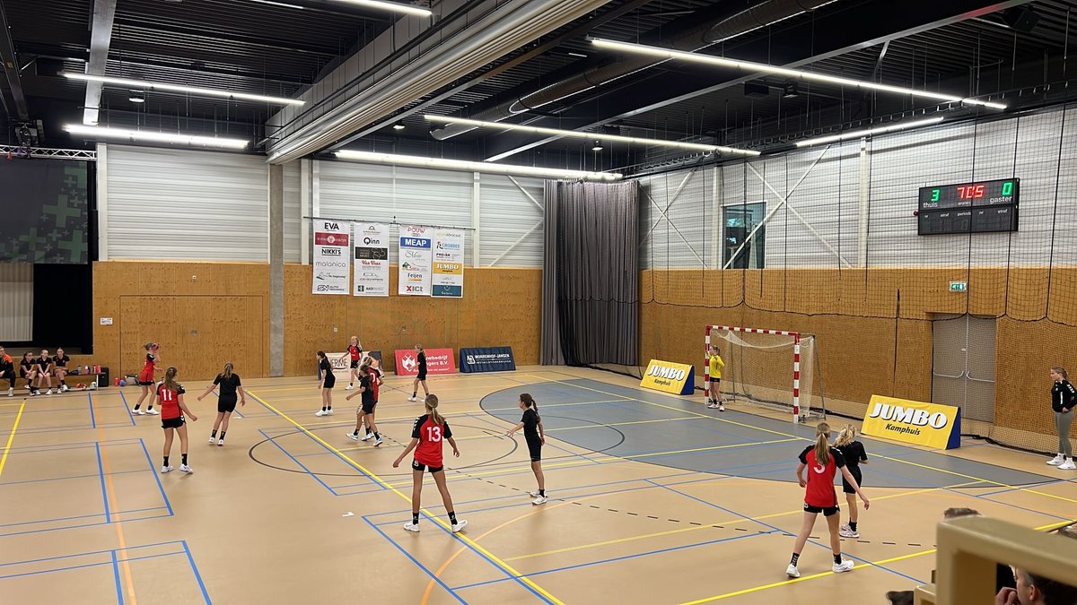 Als sponsor van lokale sport ook maar even bezoeken. Hup <a href="/SVDHandbal/">SV Dalfsen Handbal</a> #leuk