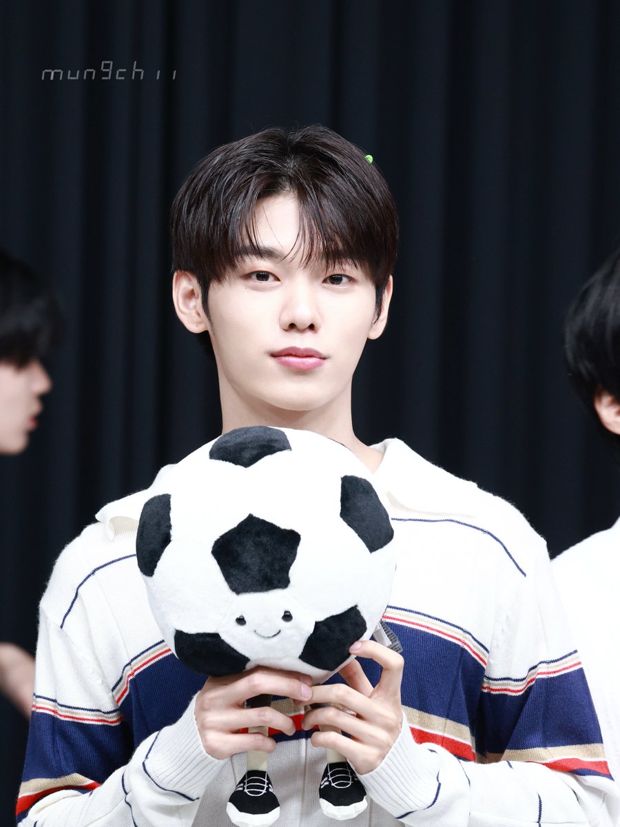 250927⚽️

#이정현 #LEEJEONGHYEON 
#이븐 #EVNNE