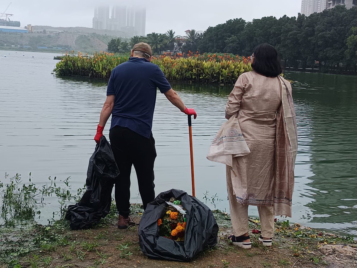 Pleasure to join the Dhruvansh team restoring Kokapet lake. Recent flooding across Hyderabad a clear reminder of the importance maintaining city water bodies.