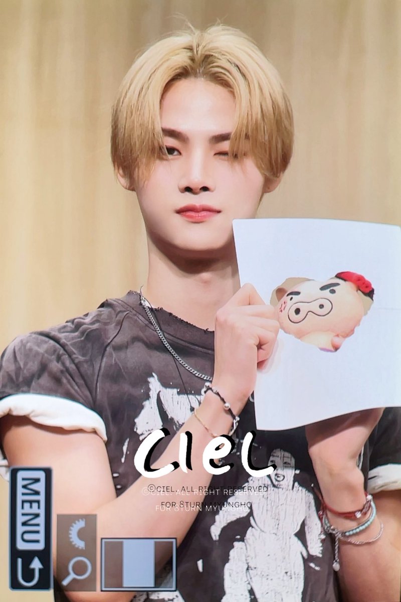 250927

#8TURN #에잇턴 #지명호 #MYUNGHO