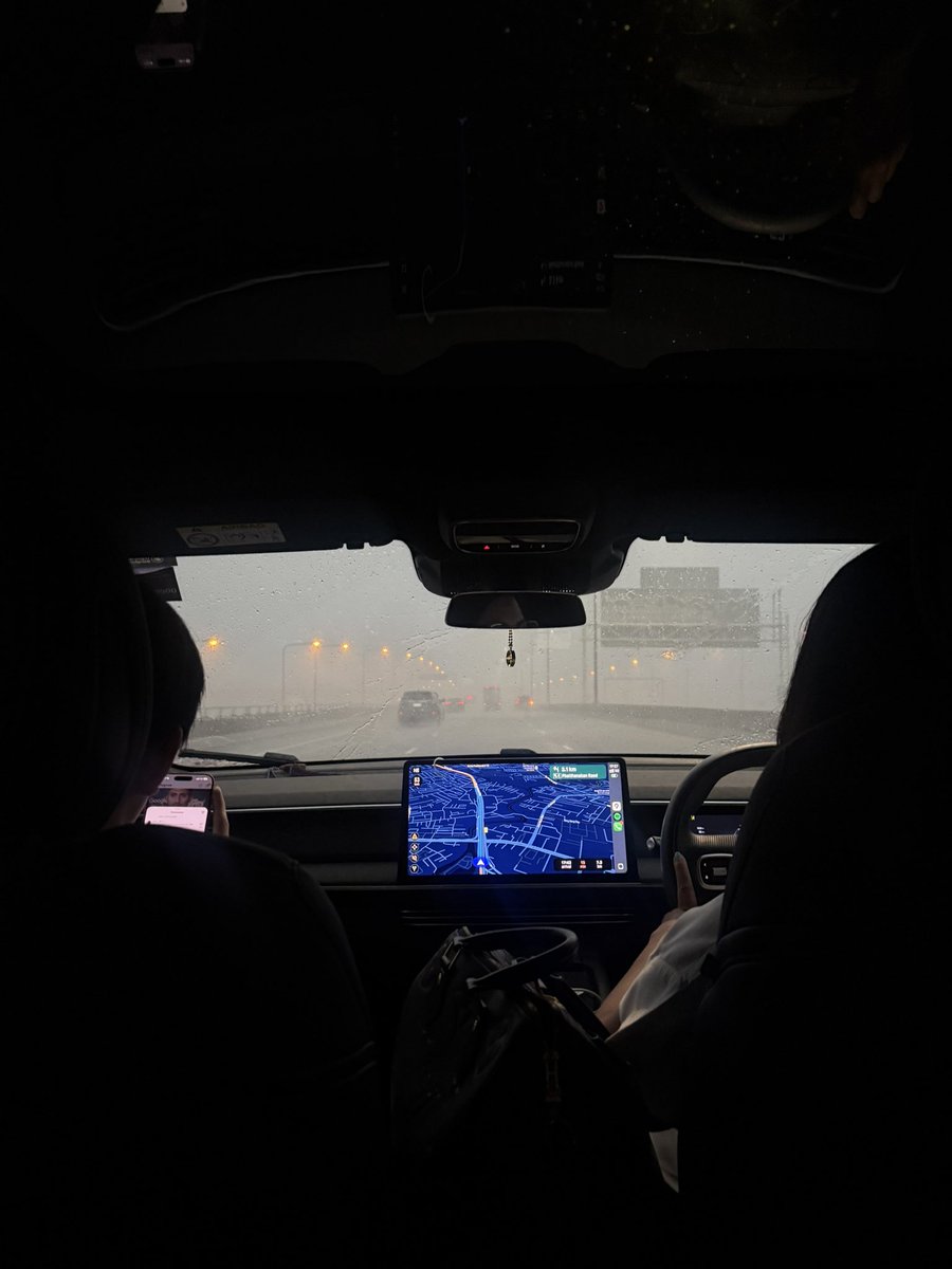 centhread's tweet image. 