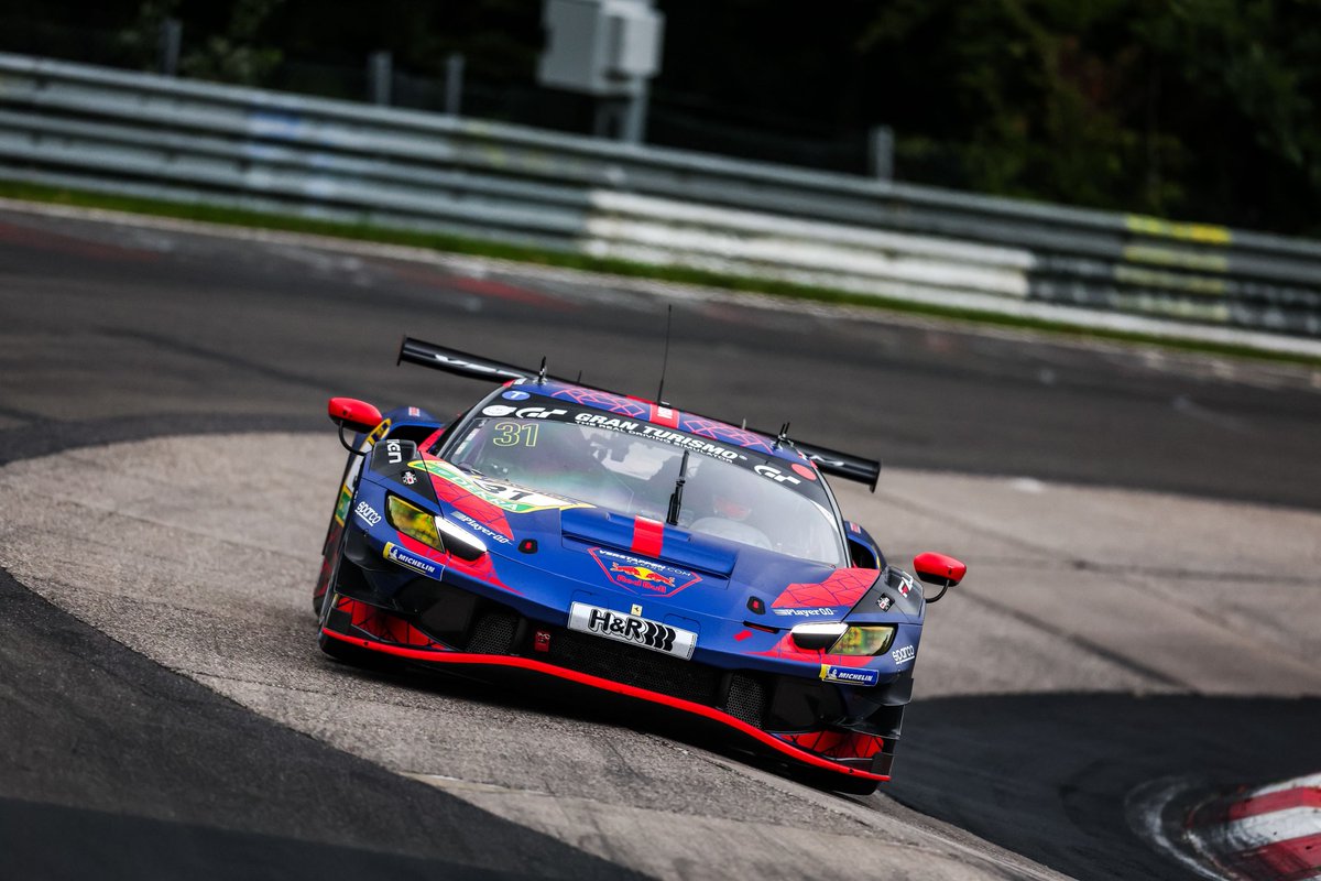 💥  ¡¡¡VICTORIA de Max Verstappen en Nordschleife con el Ferrari!!

🐐 Es una jodida leyenda del automovilismo.

#F1 #NLS