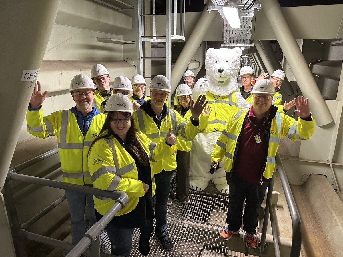 The first ever <a href="/DoorsOpenDays/">Doors Open Days</a> at the Queensferry Crossing is under way today.

We're really enjoying sharing our passion for maintaining this awesome bridge.

<a href="/TheForthBridges/">The Forth Bridges</a> education centre in Queensferry is open - come along to enter a charity raffle for 10 tower top trips.