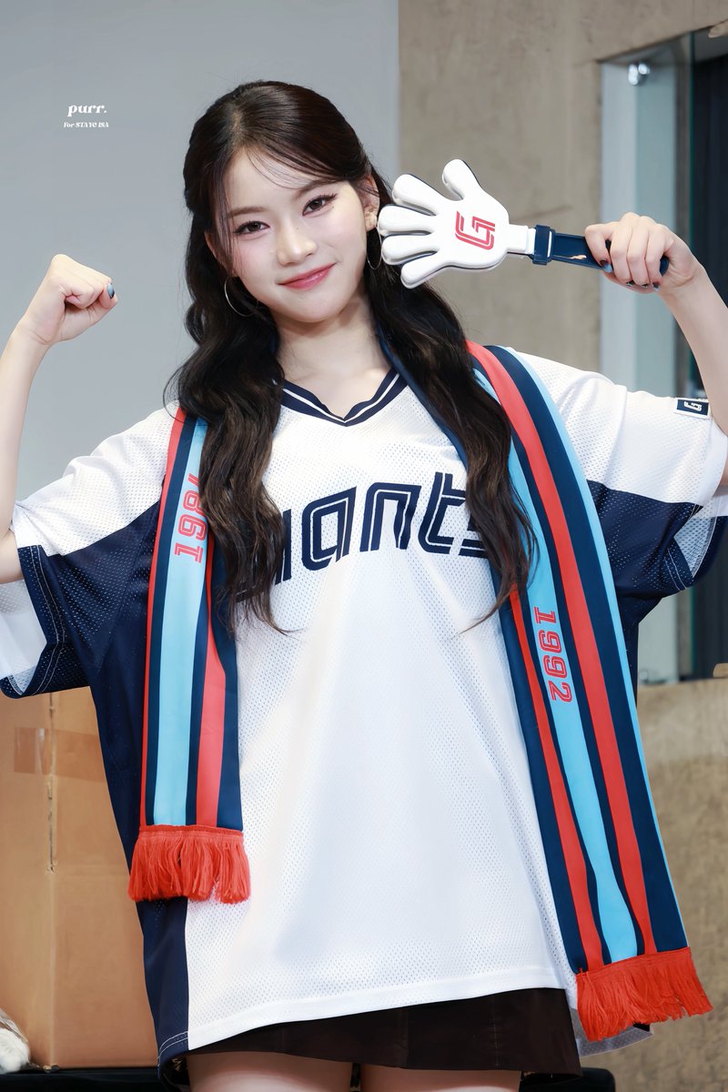 purr_ISA's tweet photo. 250927 팬싸 HQ
lotte giants 
#스테이씨 #STAYC #아이사 #ISA https://t.co/ab4IHA13DR