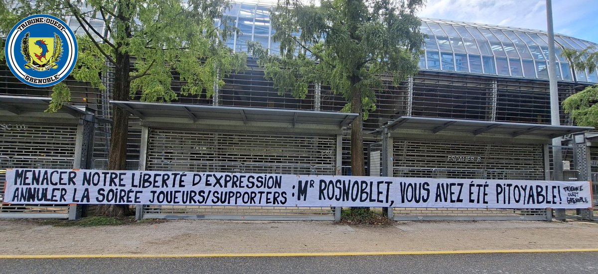 TribuneouestG's tweet image. 📷 Banderole en réponse à M. Rosnoblet.

Ayant fait le choix de consacrer l’intégralité des matchs contre Annecy et Bastia à l’hommage à Roger Garcin, nous tenions désormais à réagir au communiqué publié pendant le match de Dunkerque (13/09) au sujet de la banderole contre…