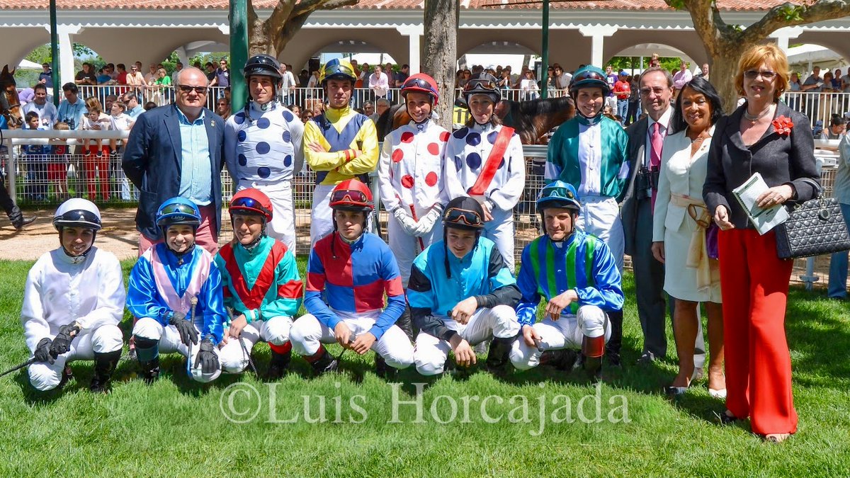 "MOMENTOS PARA RECORDAR"   
Amazonas y Gentlemen  
13 de mayo de 2012 
Sr. Gredilla, P./Sr. Sarabia, D.A./Srta. Jiménez. M.C/  Srta. González, R./Srta. López L.D./Srta.Moreno,O.
/Srta. Gelabert, L./Srta. Zapico, S./Sr. De Julián, N.
/Sr. Schiergen, D./Sr. Carmena, M.