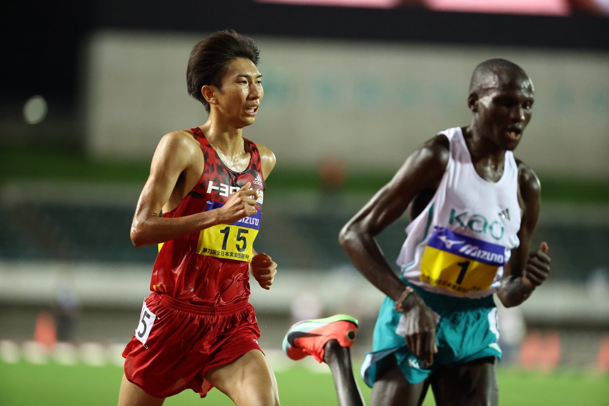 Getsuriku's tweet photo. #全日本実業団
男子10000m
西澤侑真（トヨタ紡織）28.15.30
日本人トップの10位

優勝はA.マイナ（トヨタ自動車九州）27.59.32🥇 https://t.co/GjcFxhRUp7