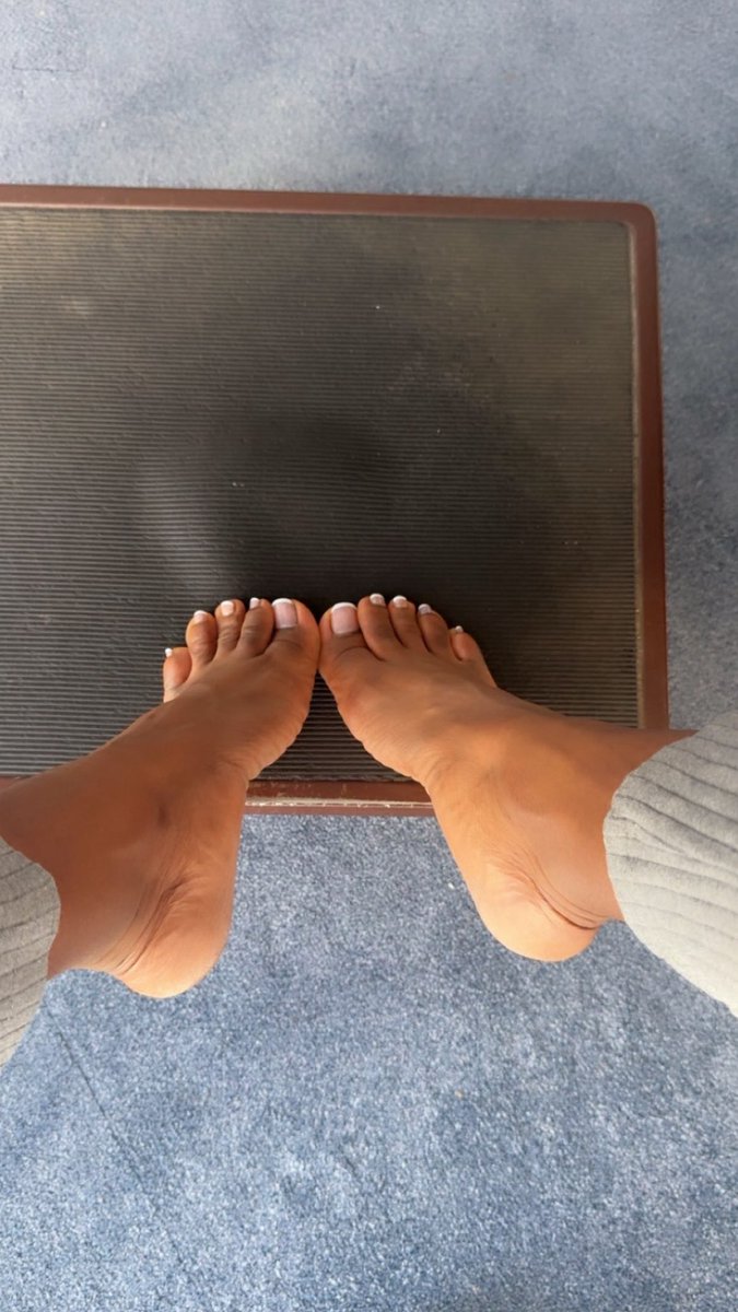 Antreten du Hund und sauber lecken!