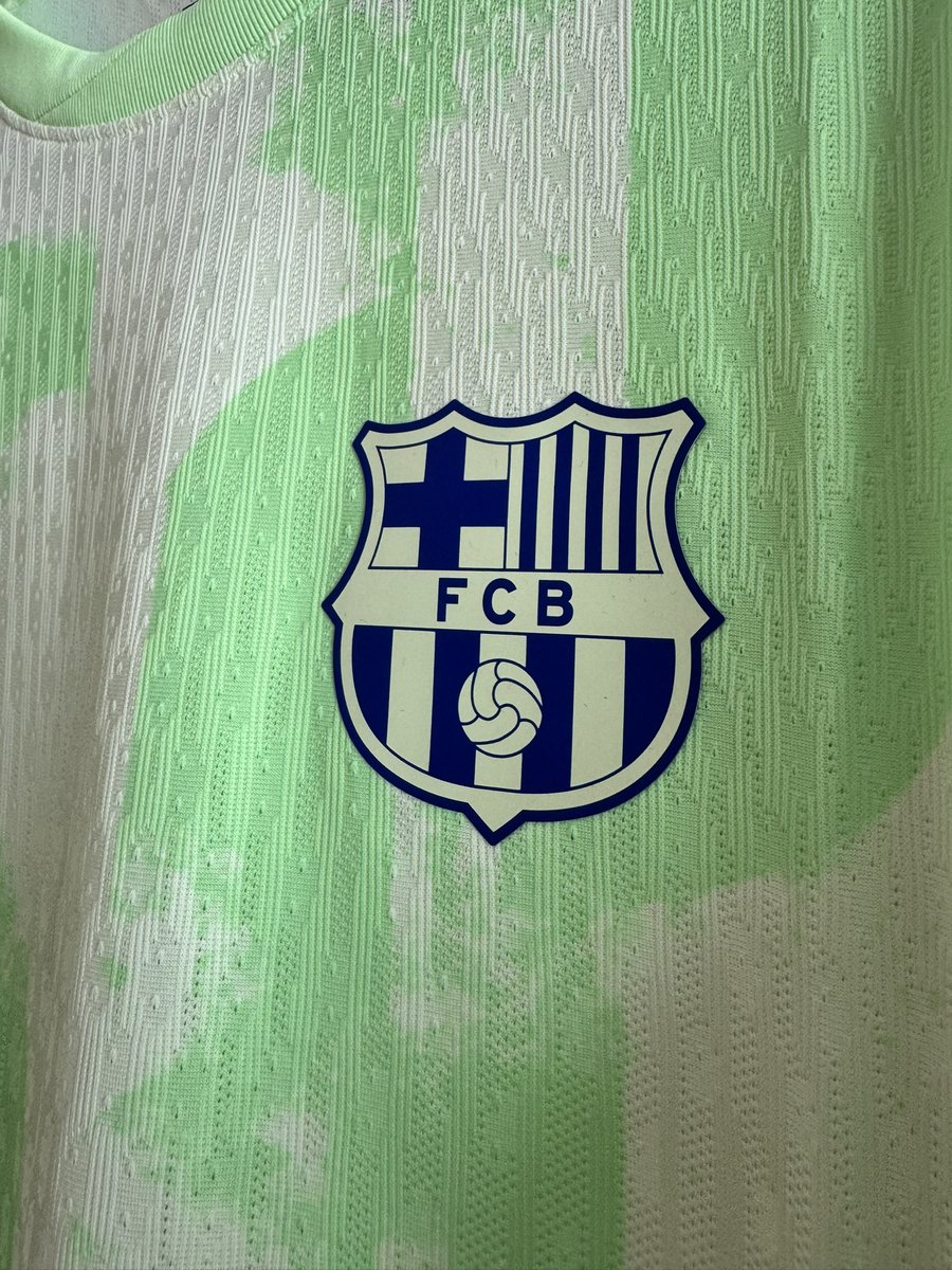 Paul Dawes (@dawesy2801) on Twitter photo ๐จDRI FIT ADV BARGAIN๐จ
I have two of these BNWT size large!
ยฃ60!!!! Plus ยฃ3 postage (RRP ยฃ125)
<a href="/shirt_x/">The Shirt X-change</a> <a href="/TheShirtUnion/">The Shirt Union</a> <a href="/KitNerdUK/">Jake - Kit Nerd โญโญ</a> <a href="/WeFixKits/">We Fix Kits</a> <a href="/The_Kitsman/">๐๐๐ ๐๐๐๐๐๐ผ๐</a> <a href="/aloadofoldshirt/">A load of old shirt.</a> <a href="/ShirtsFromBcn/">Mr.Brightside Shirts</a> <a href="/WinksFootball/">๐๐
ธ๐
ฝ๐
บ๐ - Football Shirts</a> <a href="/knockemdownes/">zekey</a> ๐จDRI FIT ADV BARGAIN๐จ
I have two of these BNWT size large!
ยฃ60!!!! Plus ยฃ3 postage (RRP ยฃ125)
<a href="/shirt_x/">The Shirt X-change</a> <a href="/TheShirtUnion/">The Shirt Union</a> <a href="/KitNerdUK/">Jake - Kit Nerd โญโญ</a> <a href="/WeFixKits/">We Fix Kits</a> <a href="/The_Kitsman/">๐๐๐ ๐๐๐๐๐๐ผ๐</a> <a href="/aloadofoldshirt/">A load of old shirt.</a> <a href="/ShirtsFromBcn/">Mr.Brightside Shirts</a> <a href="/WinksFootball/">๐๐
ธ๐
ฝ๐
บ๐ - Football Shirts</a> <a href="/knockemdownes/">zekey</a>
