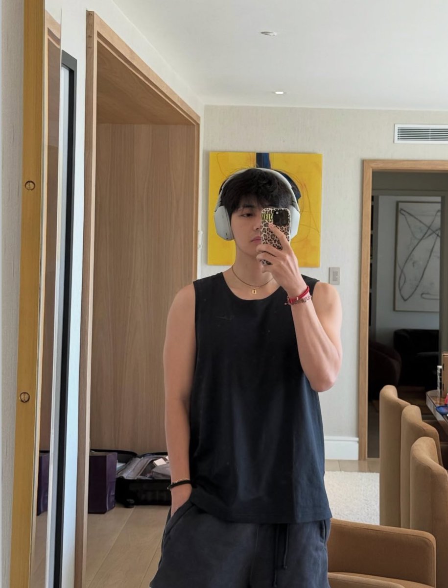 ♡ 𝓣𝓪𝓮𝓱𝔂𝓾𝓷𝓰 ♡ ⁷ ༘ tweet media