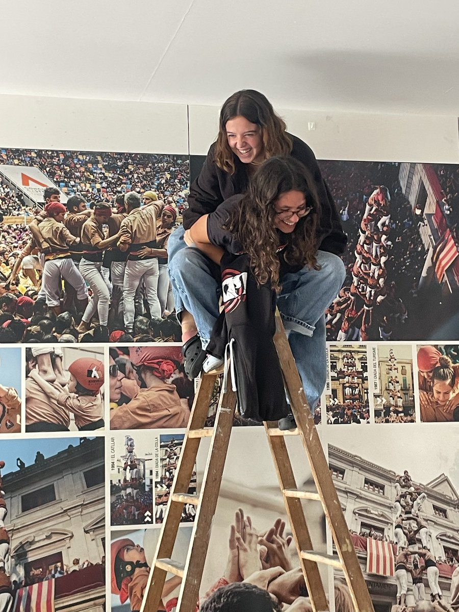 passerells fent promo de la seva diada ✨#manairesfacts