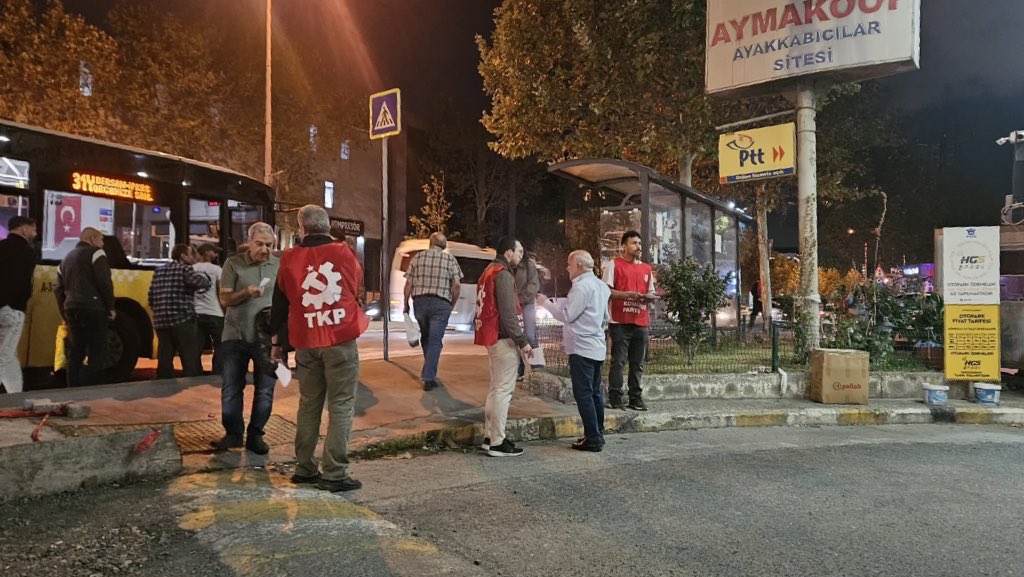 ikitellisemtevi's tweet photo. Dün gece Başakşehir AYMAKOOP önünde Cihan Deri’de yaşanan işçi cinayeti için yaptığımız açıklamayı Instagram hesabımızda paylaştıktan sonra hesabımızın askıya alındığını öğrendik. 

Buradan bir kez daha paylaşıyoruz. Yitirdiğimiz tüm işçilerin sesi olmaya devam edeceğiz. https://t.co/jGr71h6NfN