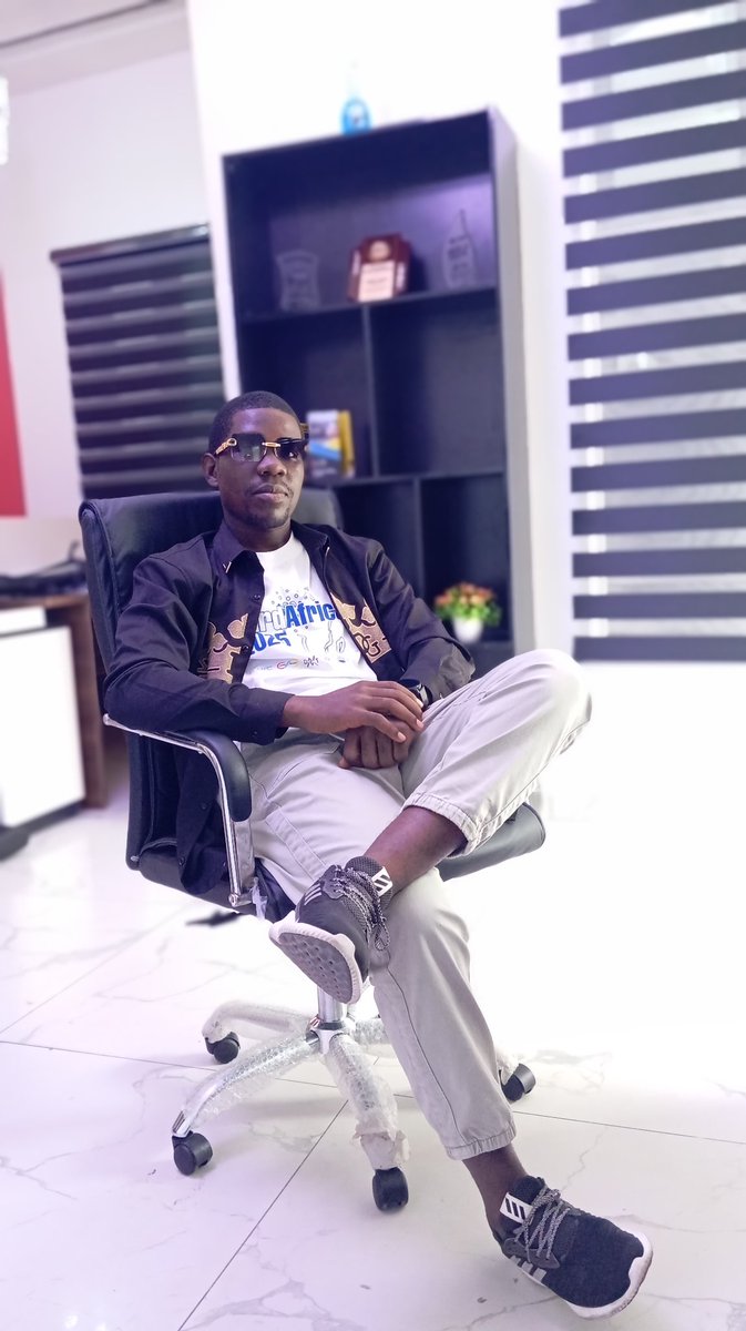 techative_dera's tweet image. I want to relax and see what CardAfrica2025 would turn out to be , I am having great expectations.
#liveatCardAfrica2025
#CardAfrica2024
@RemoStart
@africa_town
