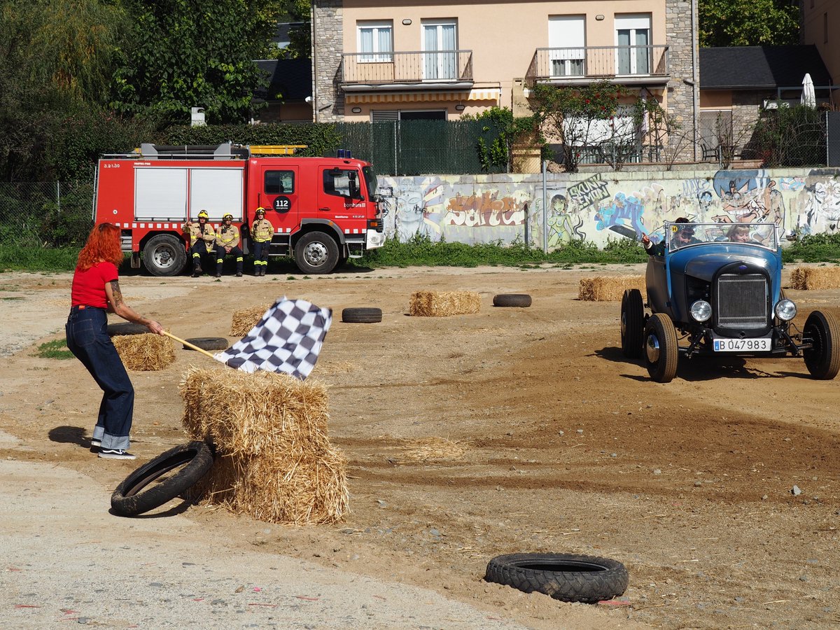 RadioSeu's tweet image. #PinePeaks 2025 a #laSeu. #AltUrgell #Pirineu #americancars #rockabilly Galeria d'imatges: tuit.cat/yItio