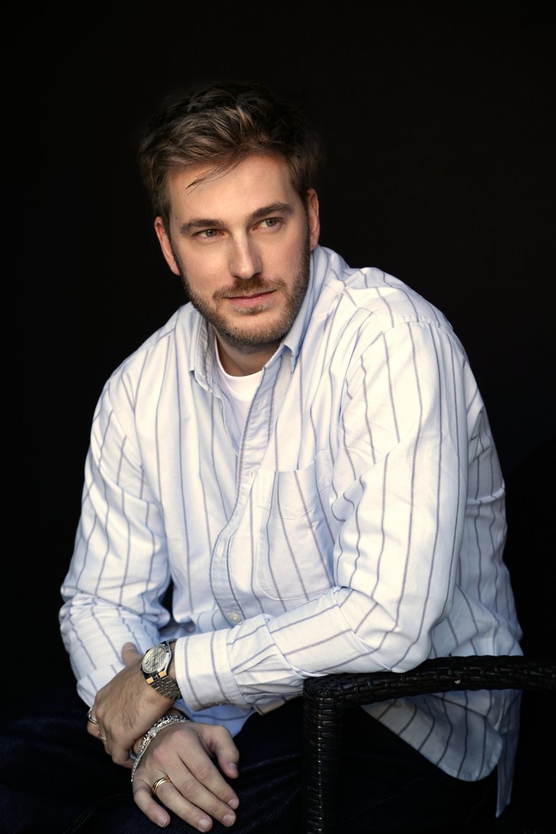 sansebastianfes's tweet image. #73SSIFF 🎞 'Fragmentos' 

[ES] El cineasta mexicano Horacio Alcalá ha presentado en la sección #MadeInSpain la película #Fragmentos, que cuenta la historia de una relación tóxica, sin sexualidad y discusiones continuas, de idas y venidas con personas de por medio, sin importar