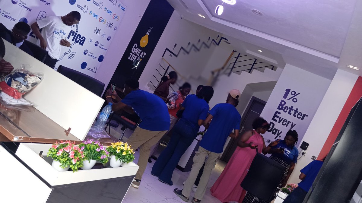 techative_dera's tweet image. Well done @RemoStart , this is an awesome and conducive lab.
#CardAfrica2025
#liveatCardAfrica2025
@africa_town