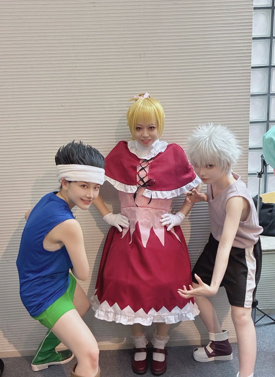 にゃこステ(ΦωΦ)です NYASA/ニャサ】フロントプリント+ロゴ刺繍（土星）Tシャツ Life