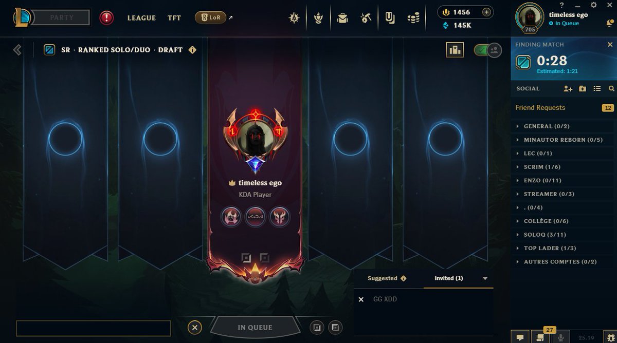 Là pour le master, uniquement de la remise en question et en quête d'improve le gameplay avant tout :

twitch.tv/l3o__lol