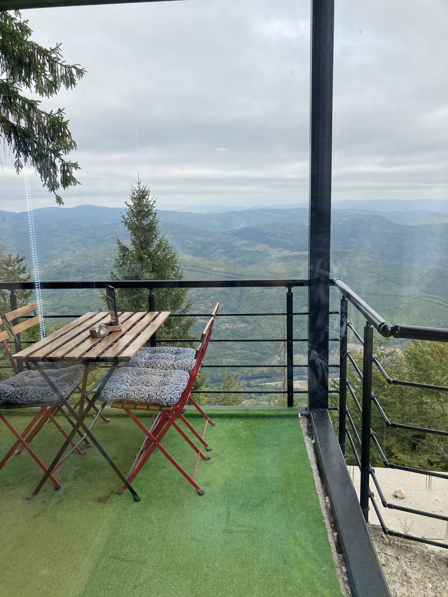 Kafica, rakijica, pogledcic
Tara ❤️