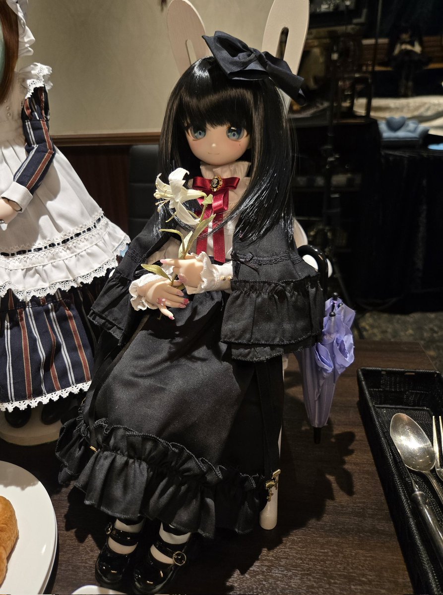 うーん美味し美味し🐰🍫

#tennbar