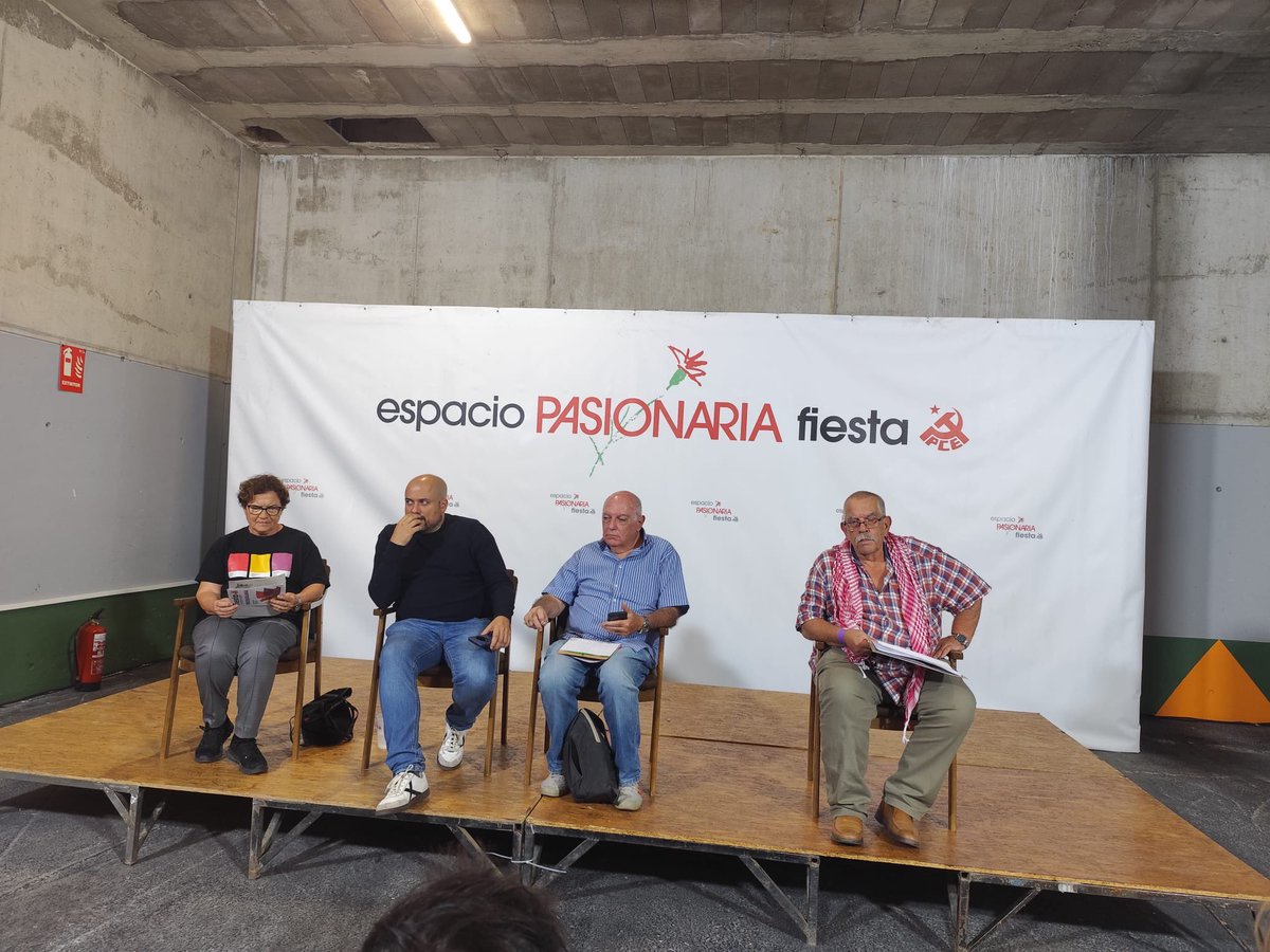 Magnífico y enriquecedor debate sobre #Salud y #SistemaSanitario ayer, en el Espacio Pasionaria de la #FiestaPCE2025.

Unas ponencias de lujo, por parte de los compañeros <a href="/hika_thoreau/">Hika Thoreau 🔻</a> #PacoValero #JulioMartínez 

#AtenciónPrimaria #SalutComunitaria 
#SaludMental #Ayuntamientos