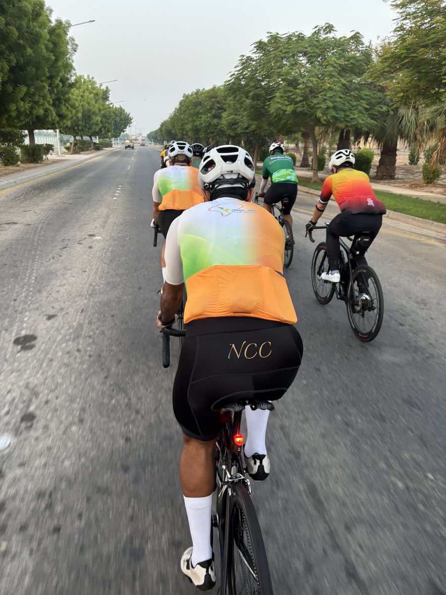 اقامة مجموعة الجبيل رايدر تمرين 95 كيلو بمناسبة اليوم الوطني 95 🇸🇦
تم تدشين الجريسي للمجموعة 

#الجبيل_الصناعية 
#الجبيل_رايدر 
<a href="/Saudi_Cycling/">الاتحاد السعودي للدراجات | Saudi Cycling</a> 
<a href="/Saudi_SFA/">فعاليات الرياضة للجميع</a> 
Jubailrider.com