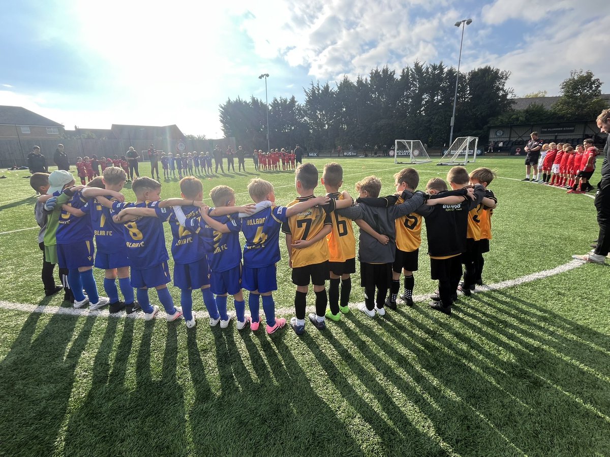 A minute’s silence before kick-off this morning in memory of Billy Vigar.