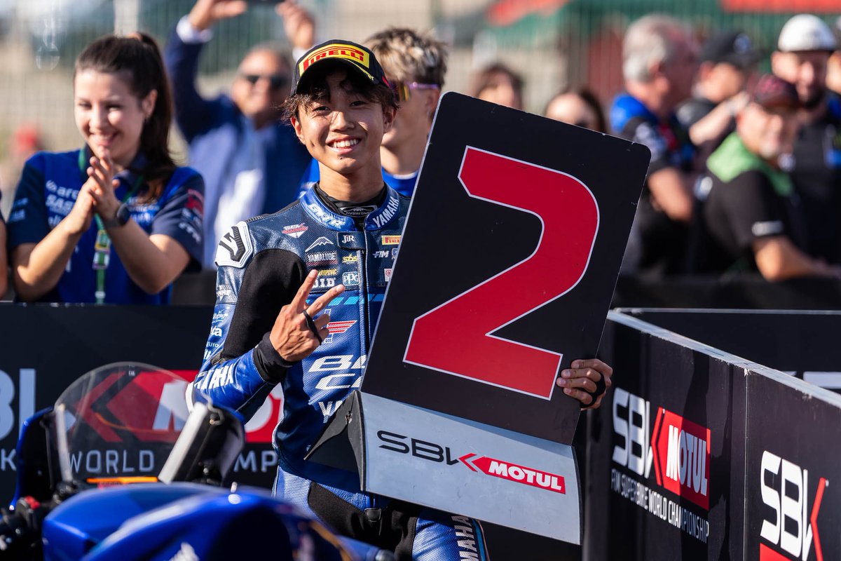 RACE1    P🥈

他者と接触し転倒させたことでダブルロングラップペナルティを喰らいました。
1度は19位まで落ちましたがなんとか2位でゴールしました!

明日こそはてっぺんを目指します‼️

ライブ配信は日本時間17:05からです👇
youtube.com/live/54AU0EslE…

#yamaha #R3cup