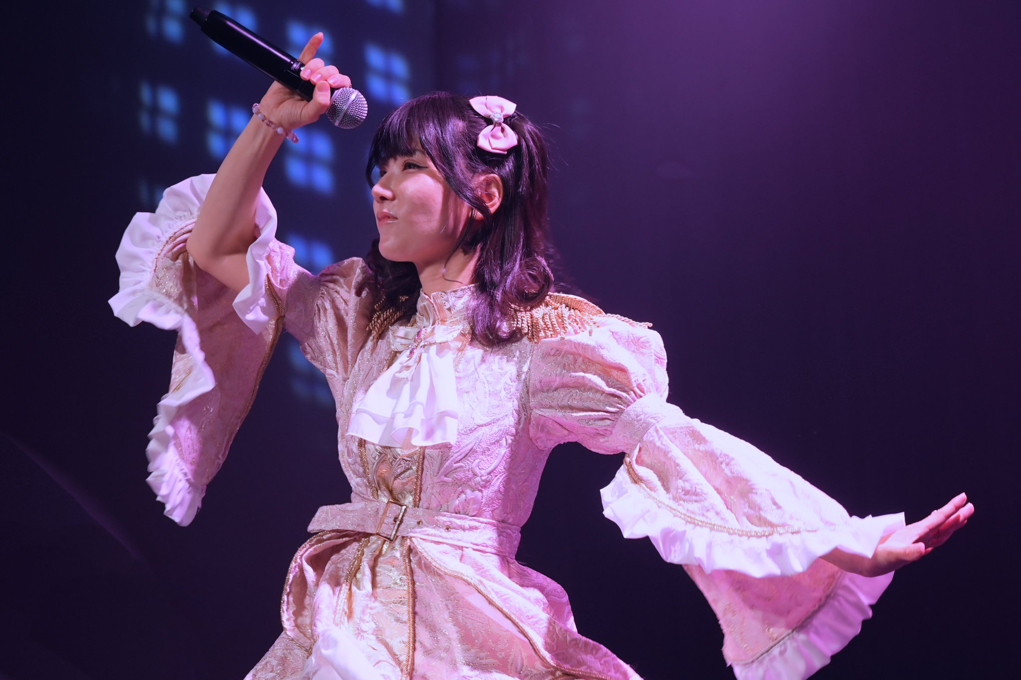 六花様作　海の音 あかつき (V5 Version) (feat. 初音ミク & 鏡音リン & 鏡音レン