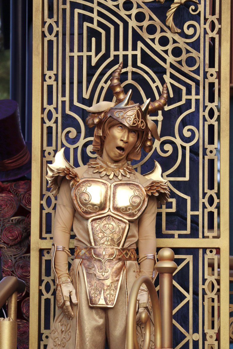 絶対大事な記憶も消されてるって…w😂
#intothefrenzy