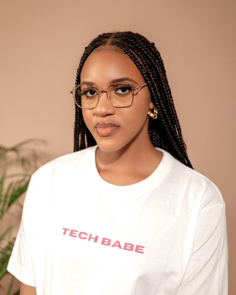 PreciousanizUX's tweet image. I’m Precious Anizoba, the Startup Whisperer ✨
I help founders turn complex product ideas into simple, user-friendly experiences that users actually love.

I’ve worked with 10+ startups and companies in the last 2 years.

DMs open for startups ready to scale 🚀