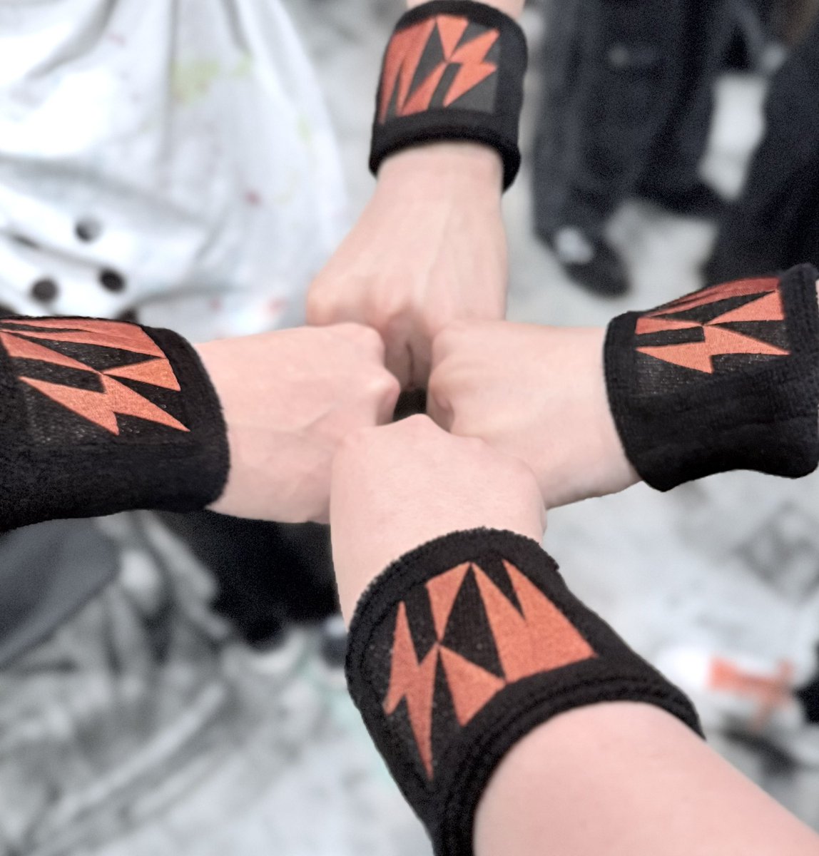 しゃけワン楽しんできたぞ〜！！
セトリ２部とは思えんパワフルさで心震えちゃったねぇ...

ライブパフォーマンスが一番あちぃ男、ほんとまにお疲れ様〜〜〜！！！🔥