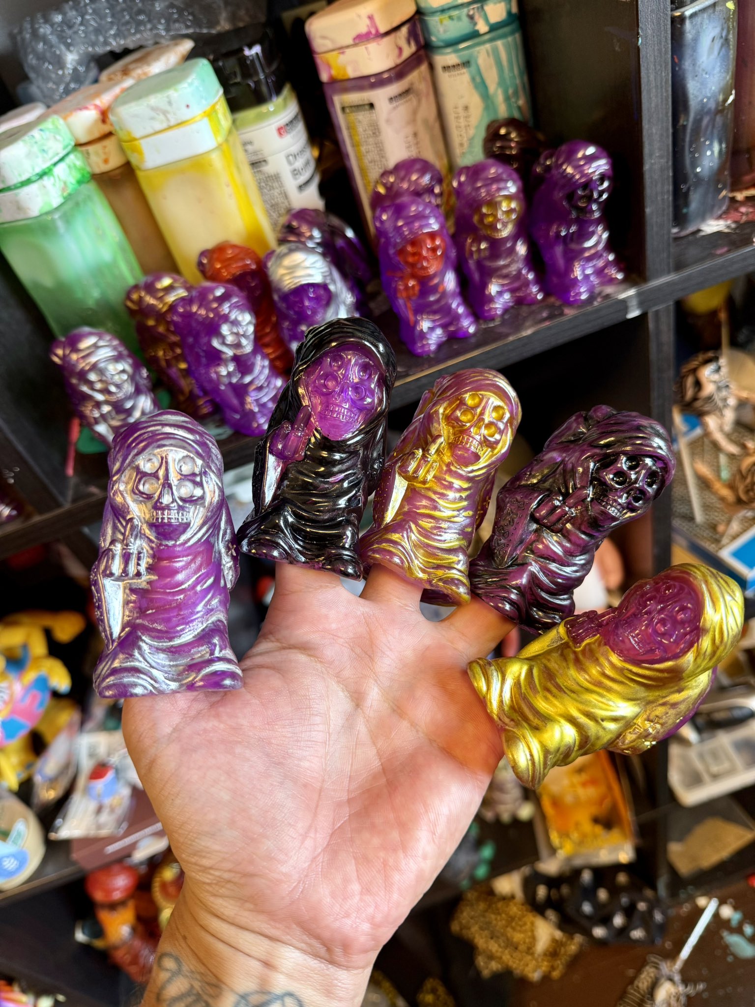 BlackBook Toy (@BlackBookToy) / X