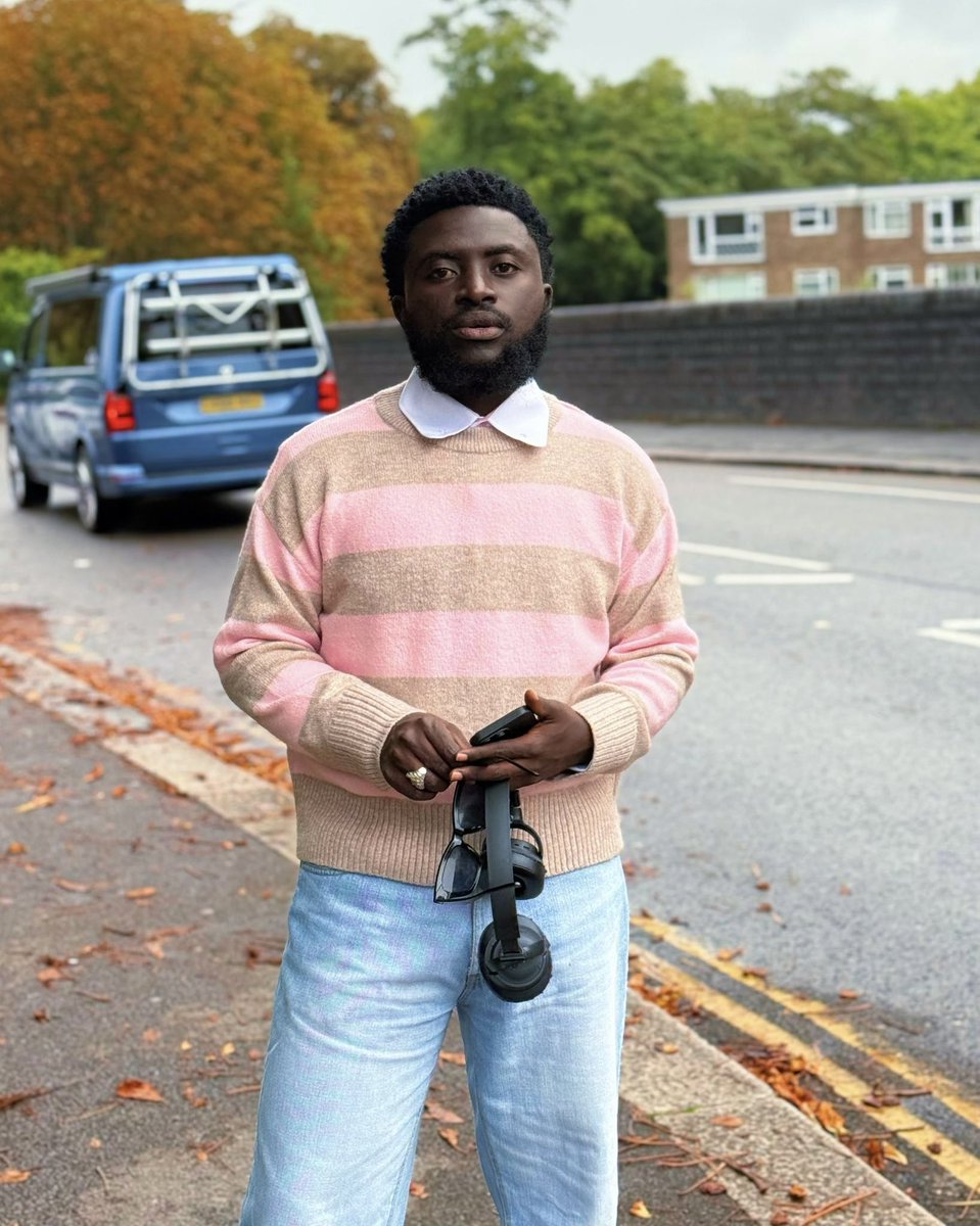 Spending my morning at London Bridge 🌉. How about you? 😊