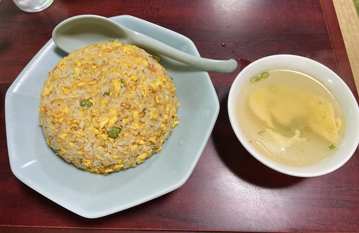 takeomanmoss's tweet photo. 萩の茶屋久し振りに行けました！
焼き飯パラパラで美味しかったー😋
#高知 #萩の茶屋 #休日ランチ https://t.co/IRN7W0QEXh