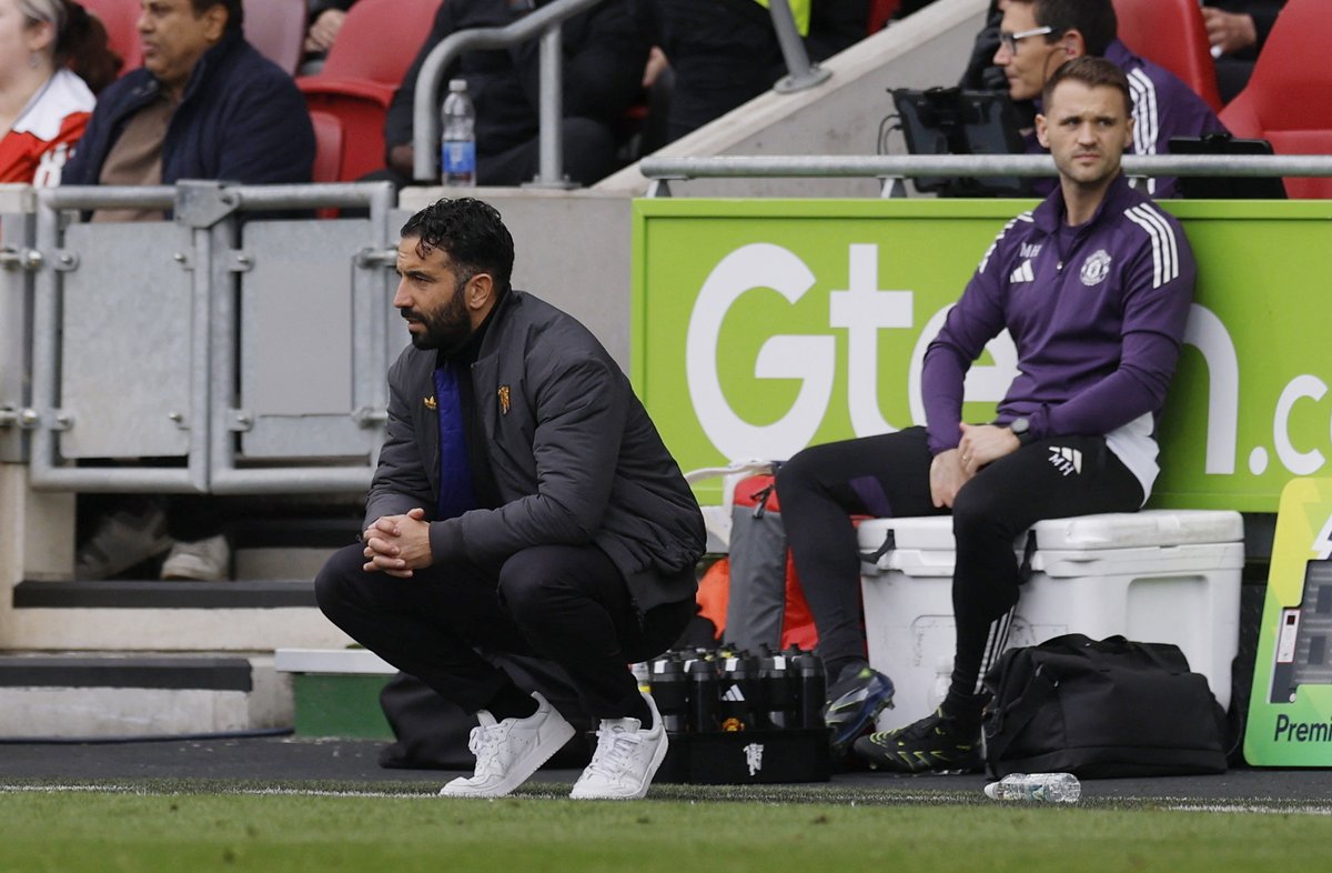 demarkesports's tweet photo. 8' Brentford 1-0 Manchester United
20' Brentford 2-0 Manchester United

İşler kötüye gitmeye devam ediyor 👀 https://t.co/GckaEeVam4